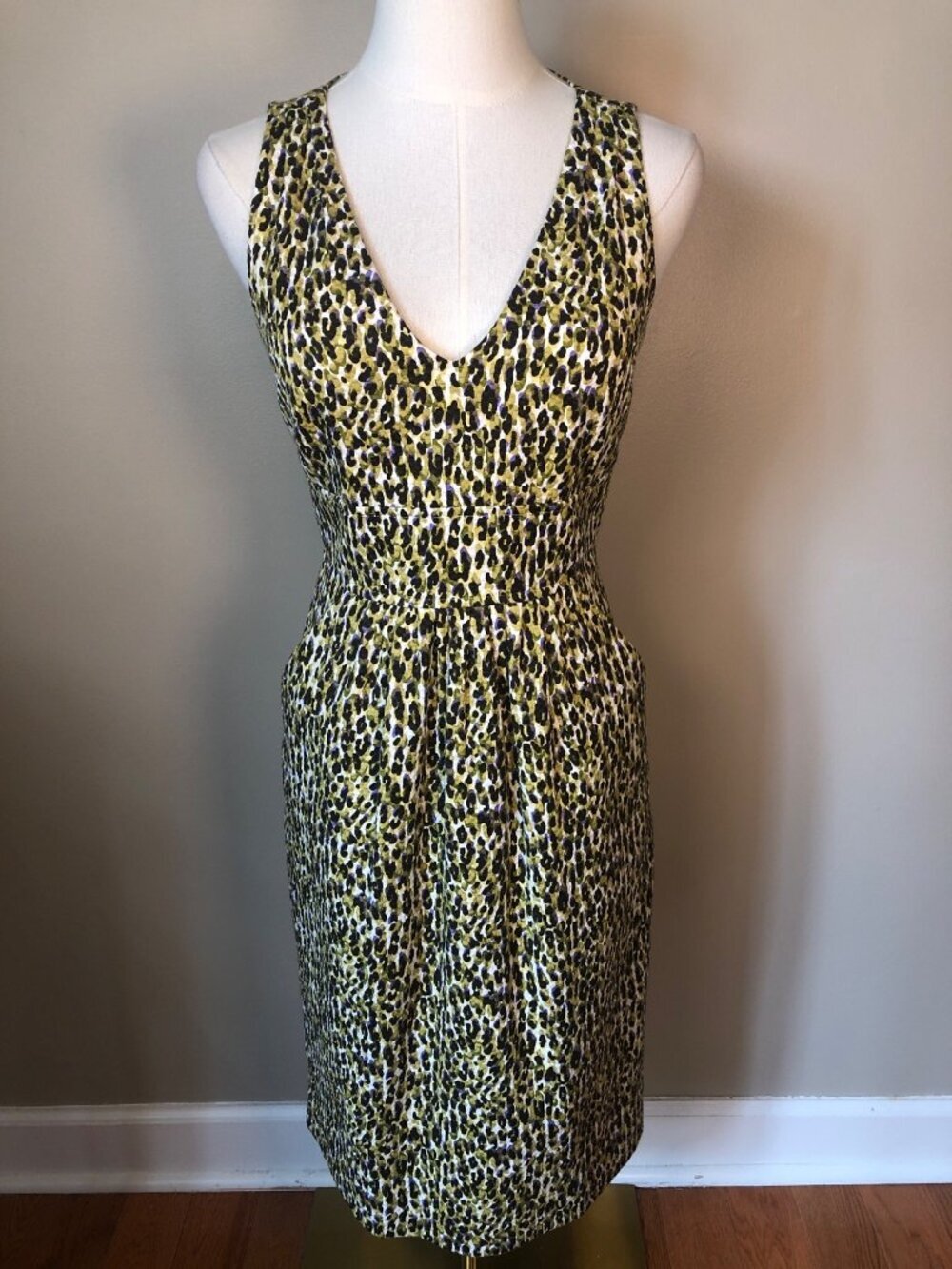 J Crew Leopard Print Sleeveless V-Neck Sheath Dress Size 0